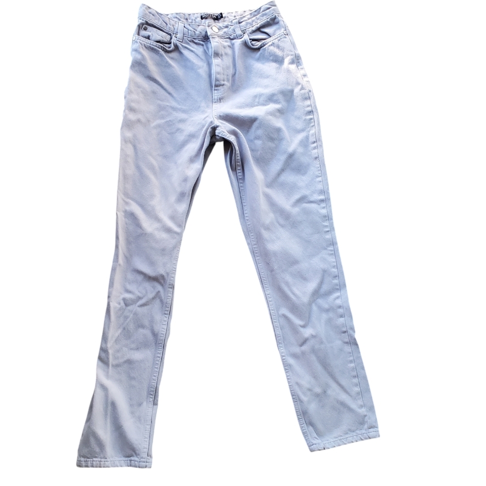 ✨️HP✨️ Nasty Gal Light Gray Jeans Size 6
